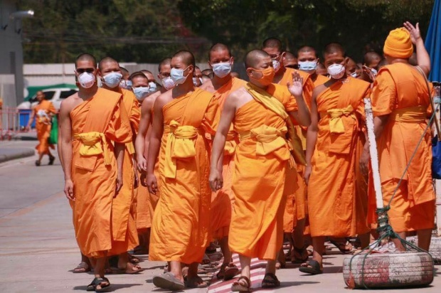 พระเสียภาษี? พระลูกวัดธรรมกาย ยัวะเสียภาษีมาตลอด แต่ถูก จนท. รังแก