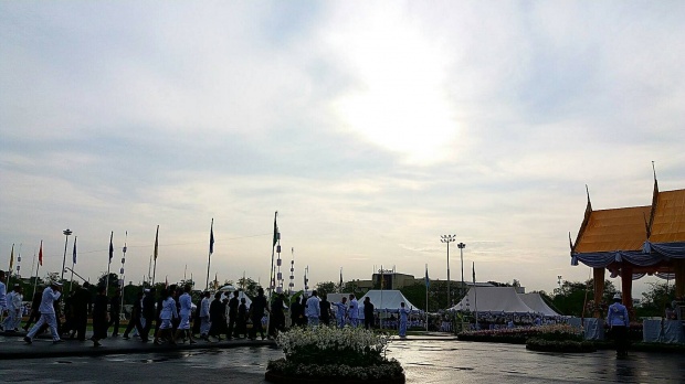 พระโคกินข้าว ข้าวโพด น้ำ หญ้า ชี้ธัญญาหารบริบูรณ์ดี น้ำท่าบริบูรณ์พอสมควร!!