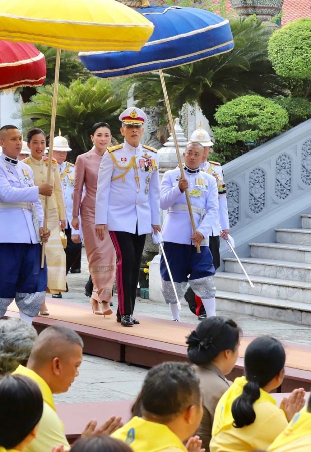 ในหลวง-ราชินี เสด็จในการพระราชพิธีพืชมงคลจรดพระนางคันแรกนาขวัญ