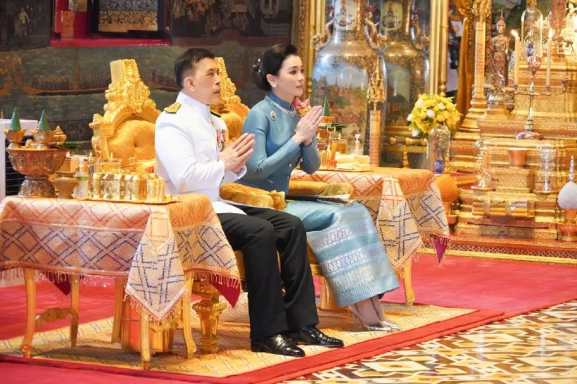 ชมภาพ ในหลวง-พระราชินี เสด็จฯ ไปในการพระราชพิธีพืชมงคล