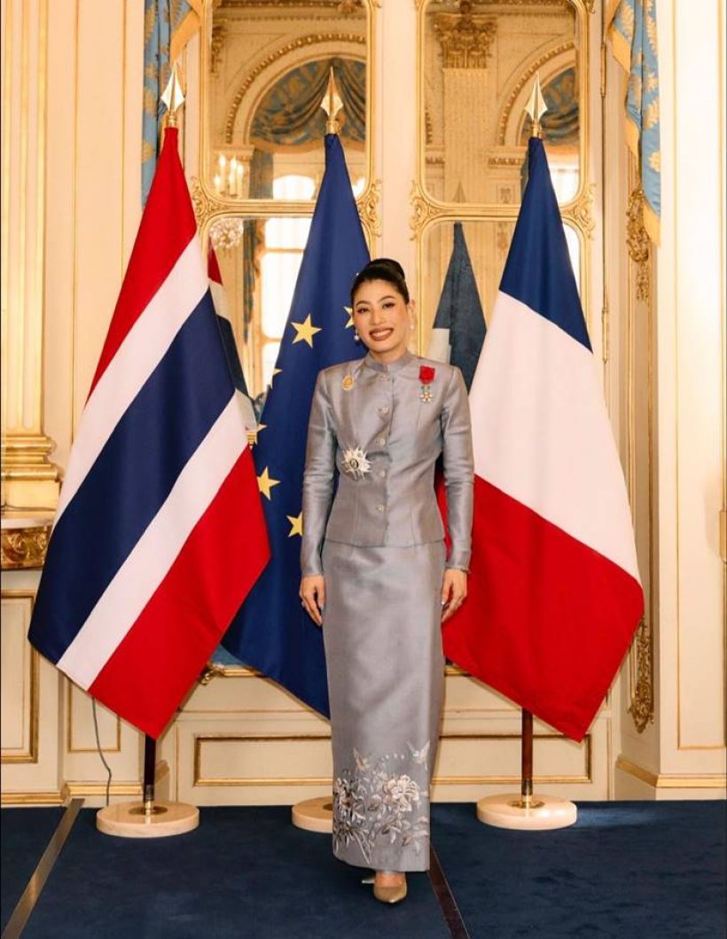 วาสนา นาน่วม เผยภาพ อนุทิน ก้มกราบพระบาทแสดงความยินดี เจ้าฟ้าสิริวัณณวรีฯ