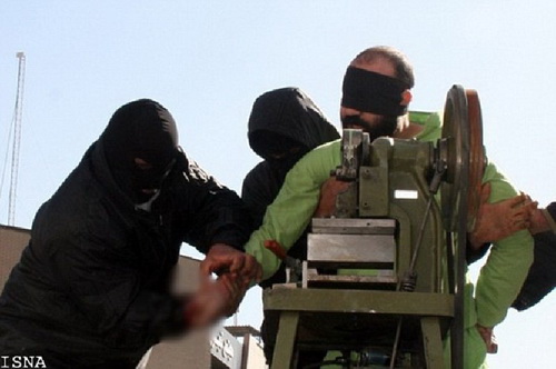 ช็อก อิหร่านโชว์รัฐลงทัณฑ์โหด ใช้เครื่องตัดนิ้วผู้กระทำผิด ก่อคดีอาญาฯโจรกรรม-เป็นชู้
