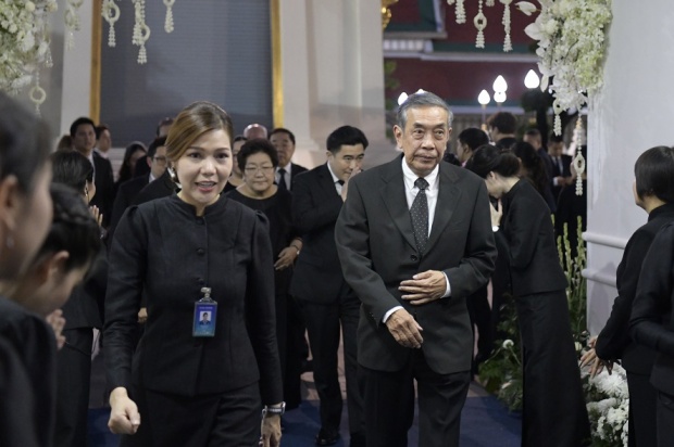  ประมวลภาพ คนดังแห่ร่วมสวดพระอภิธรรม “เจ้าสัววิชัย”