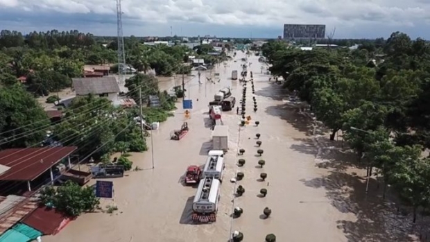 โพดุลทำพิษ! “ถนนมิตรภาพขาดแล้ว” ห้ามรถผ่าน