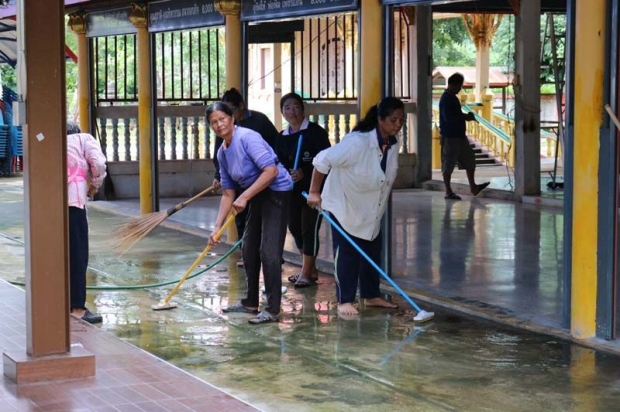 สถานการณ์น้ำ พิษณุโลก คลี่คลาย ชาวบ้านเตรียมสถานที่รับ บิ๊กตู่