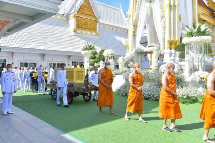 พระราชทานเพลิงศพ ต้นเรือพลับ ส่งวิญญาณสู่สวรรค์