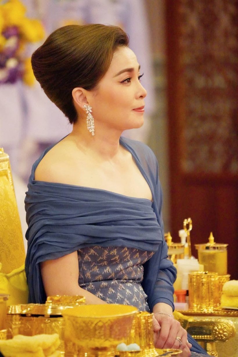 ประมวลภาพพระราชินี เสด็จฯทอดพระเนตรการแสดงคอนเสิร์ต