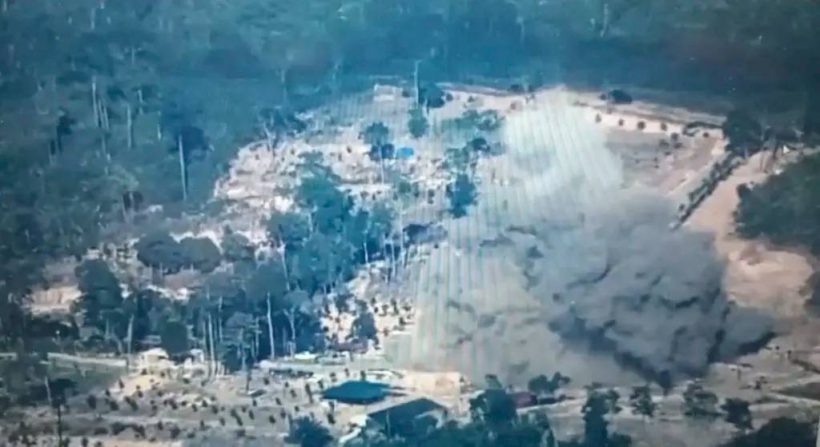 เปิดภาพนาที นาวิกฯ ทัพเรือ ทิ้งไข่ถล่ม BHQ ตุยยกตี้