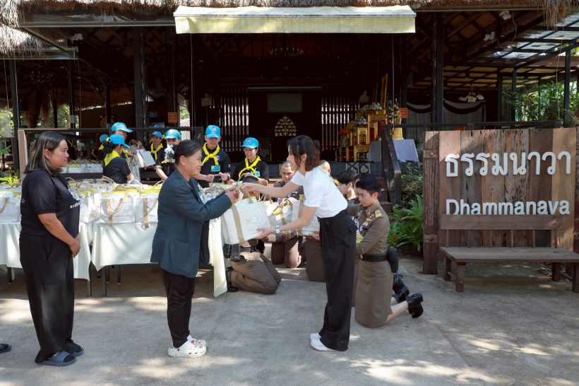 โปรดเกล้าฯ เจ้าคุณพระสินีนาถ เป็นผู้แทนพระองค์ปฏิบัติภารกิจ