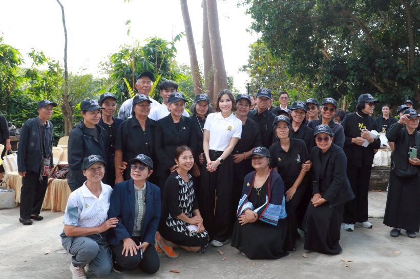 โปรดเกล้าฯ เจ้าคุณพระสินีนาถ เป็นผู้แทนพระองค์ปฏิบัติภารกิจ