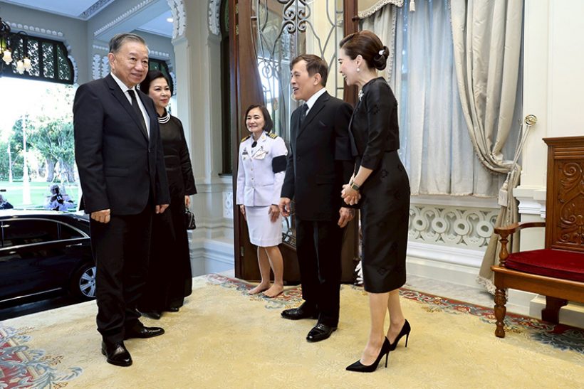ในหลวงพระราชินี ทรงต้อนรับประธานาธิบดีเวียดนาม