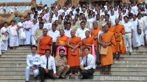 ได้เจ้าอาวาสคนใหม่แล้ว หลวงพ่อนุช ชาวโคราชกว่า2พันคนจัดแห่ต้อนรับ สู่วัดบ้านไร่