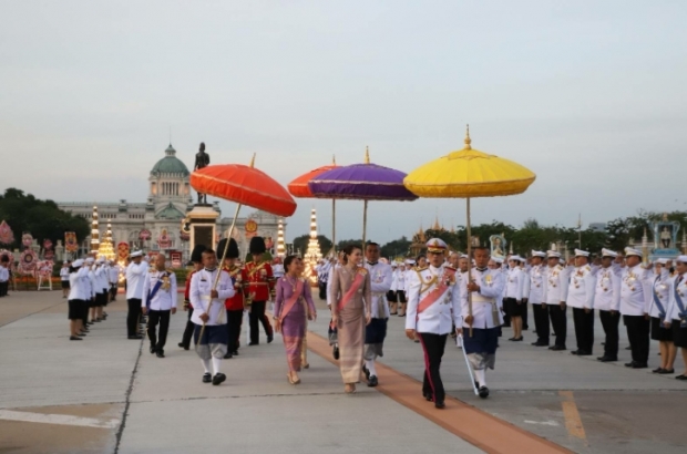 ในหลวง พระราชินี ทรงบำเพ็ญพระราชกุศล วันปิยมหาราช