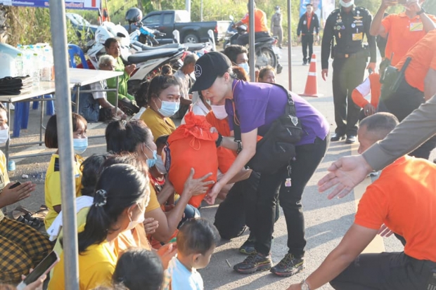 เจ้าฟ้าพัชรกิติยาภา พระราชทานถุงยังชีพ เสด็จเยี่ยมชาวนครศรีฯ ประสบอุทกภัย 