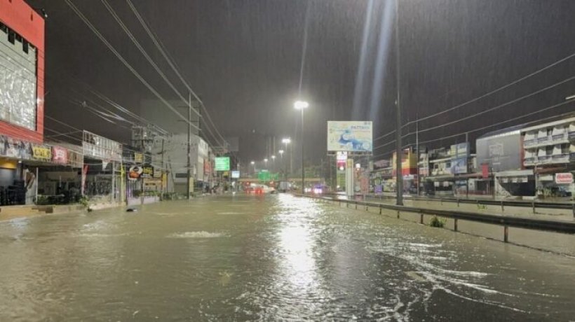 อ่วม! เปิดภาพเมืองพัทยา ฝนถล่ม 3 ชั่วโมงน้ำไร้ทางระบาย