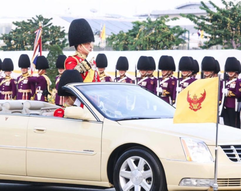 สมพระเกียรติ พิธีสวนสนามและถวายสัตย์ปฏิญาณครั้งแรกในรัชกาล