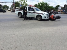 ฝ่าไฟแดงเป็นเหตุ Bigbike โดนรถตำรวจชนด้วยเหตุผลอะไร ไปดูกัน