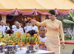 ในหลวงโปรดเกล้าฯ ผู้แทนพระองค์เปิดโครงการ มรดกโลก มรดกธรรม