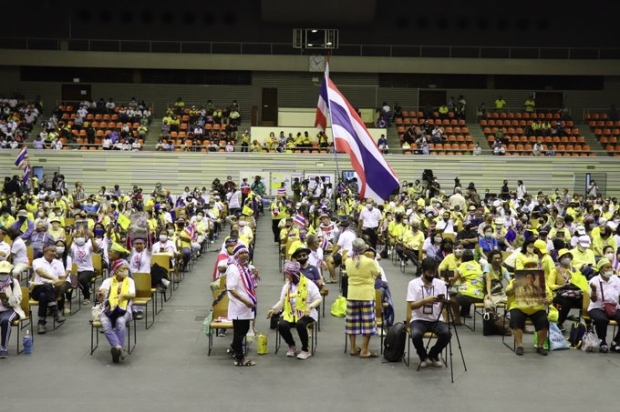 หมอวรงค์’ นำมวลชนไทยภักดีครึ่งหมื่น ทำฝ่ายตรงข้ามกลัว