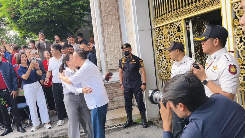 อนุทิน ลั่นไม่มีกั๊ก! พร้อมพบ ทักษิณ หลังพักโทษ