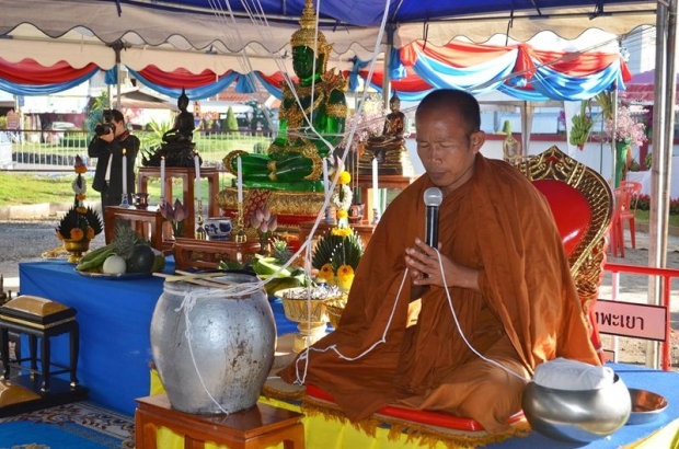 ตะลึง! ผีเจ้าเมืองเข้าหลวงพ่อ ทัก “ธรรมนัส” คนดี สร้างบ้านแปงเมือง ไม่มีใครทำอะไรได้