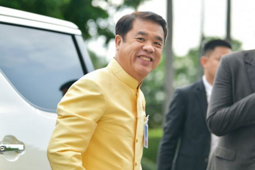 เปิดตัวผู้นั่ง รักษาการณ์นายกฯ หลังแพทองธาร ถูกสั่งหยุดปฎิบัติหน้าที่
