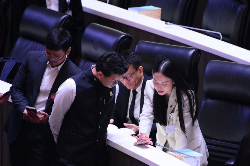 เปิดภาพ ไชยชนก เดินไปคุยกับไอซ์รักชนก