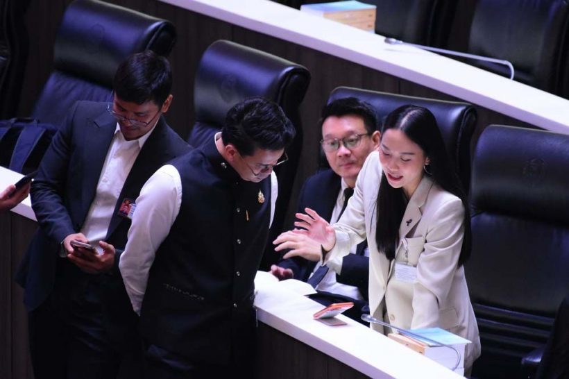 เปิดภาพ ไชยชนก เดินไปคุยกับไอซ์รักชนก