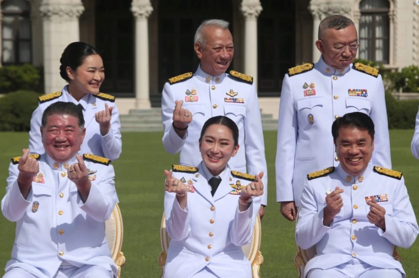 สื่อตปท.จับตาบทบาท ภูมิธรรม รักษาการนายกฯ