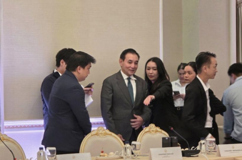เปิดโผ 34 เจ้าสัวCEOยักษ์ใหญ่ ล้อมวงกินข้าวอนุทิน