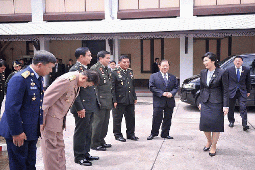 ณัฏฐ์ บรรทัดฐาน ป้องทหาร ไม่เสียเกียรติ ปู คุมกองทัพ