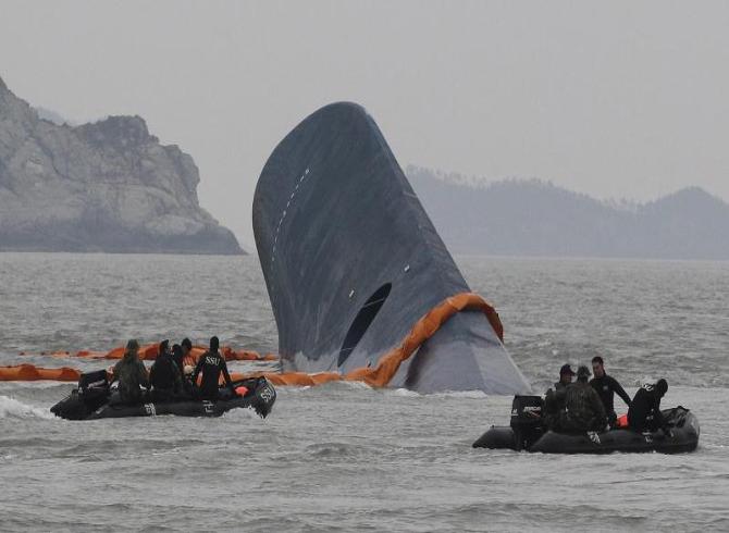 ผู้เสียชีวิตสังเวยเรือเกาหลีใต้ล่มเพิ่มเป็น20คน 