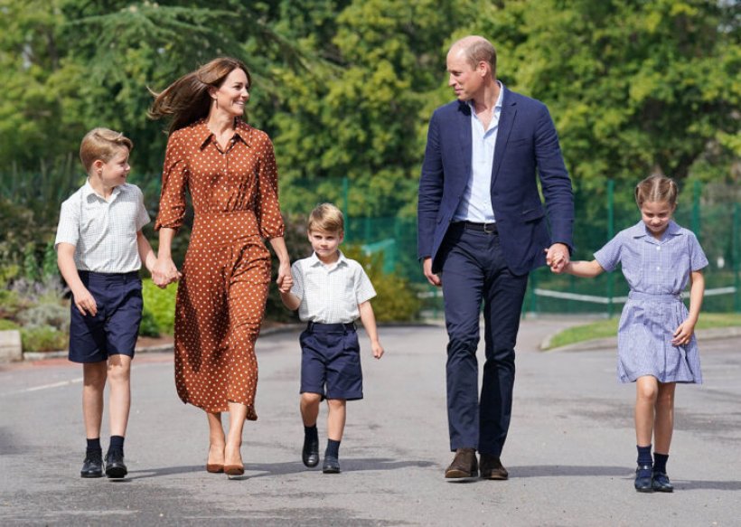 เผยพระรูปสุดน่ารัก เจ้าชายวิลเลียม โอรส-ธิดา เนื่องในวันพ่อ