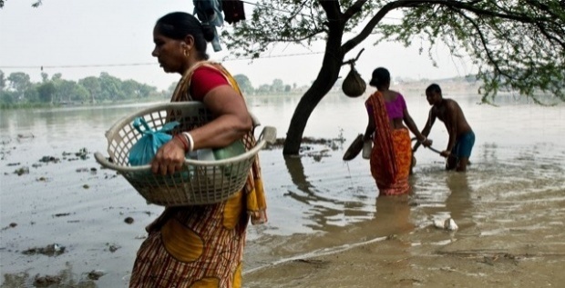 อินเดีย-มีภรรยาหลายคนแก้ปัญหาขาดน้ำ แก้ปัญหายังไง..พอรู้ข้อมูลถึงกับเพลีย!!