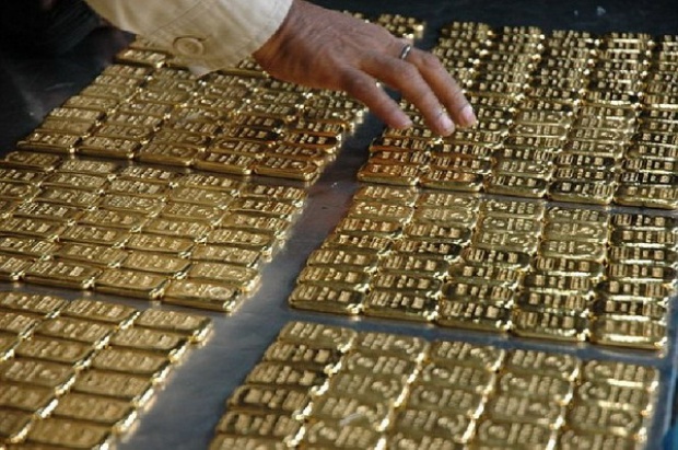 ฮือฮา พนง.ทำความสะอาด เจอทองคำแท่ง มูลค่ากว่า 57 ล้านบาท 