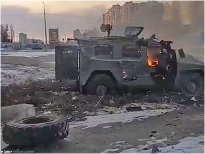 ปูตินยกย่องกองทัพฮีโร่ หลังถล่มยึดหลายเมืองในยูเครน 