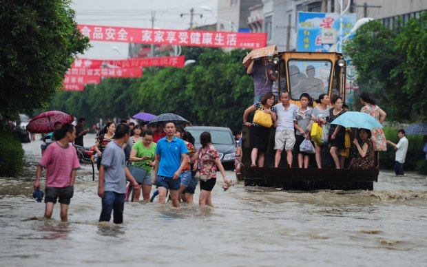 ตะวันตกจีนน้ำท่วมหนักเสียชีวิตแล้ว 5 ศพ