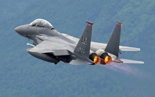 สหรัฐฯ เซ็นข้อตกลง $12,000 ล้านขายฝูงบินขับไล่ F-15 ให้ “กาตาร์”