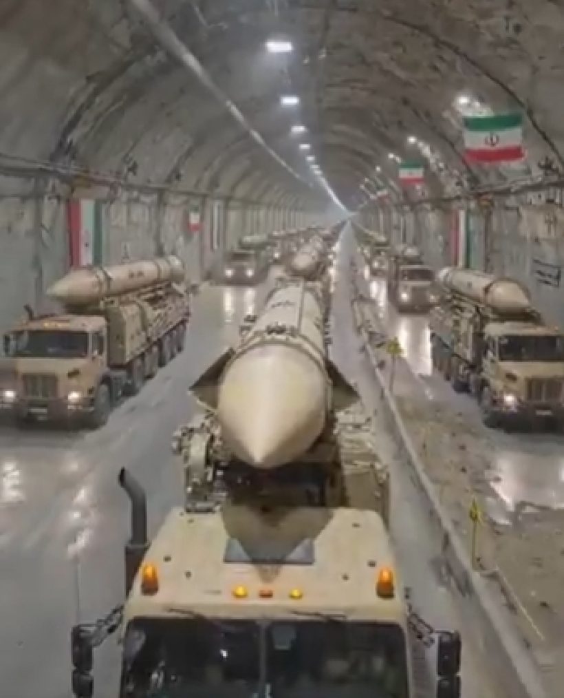 อิหร่านเปิดกรุขีปนาวุธใต้ดิน ขู่คืนประวัติศาสตร์เริ่ม