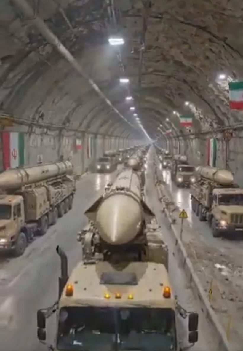 อิหร่านเปิดกรุขีปนาวุธใต้ดิน ขู่คืนประวัติศาสตร์เริ่ม