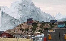 กรีนแลนด์ อพยพประชาชนหนี “ภูเขาน้ำแข็ง” ใหญ่ยักษ์