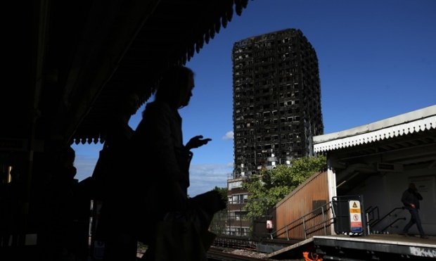 ผู้รอดชีวิตจากเหตุเพลิงไหม้ Grenfell Tower พยายามฆ่าตัวตายหลังเหตุสลด!!