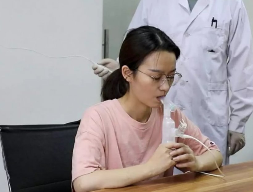 ครั้งแรกของโลก! จีน เปิดตัววัคซีนโควิด-19 แบบสูดเข้าปอด