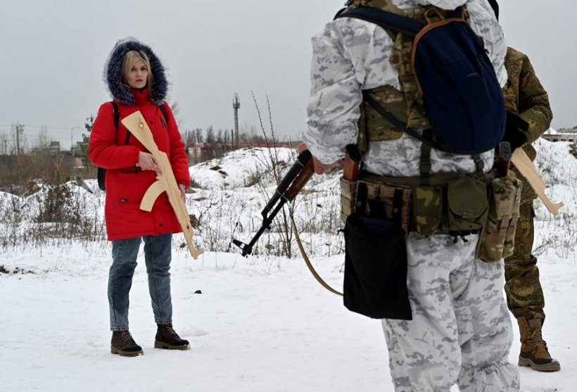 ชาวยูเครนพร้อมรบกองโจร ต่อต้านรุกรานของรัสเซีย